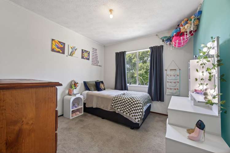 2/32A Helena Street Massey_19