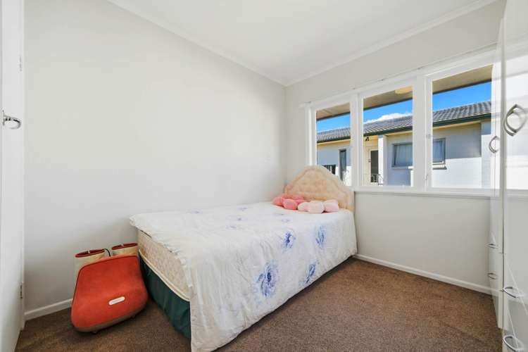 2/1 Exmouth Road Northcote_6
