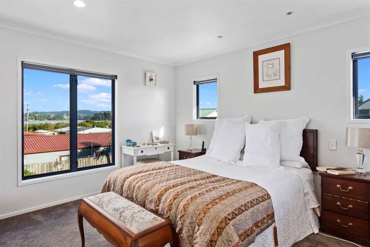 274 Ocean Road Ohope_12