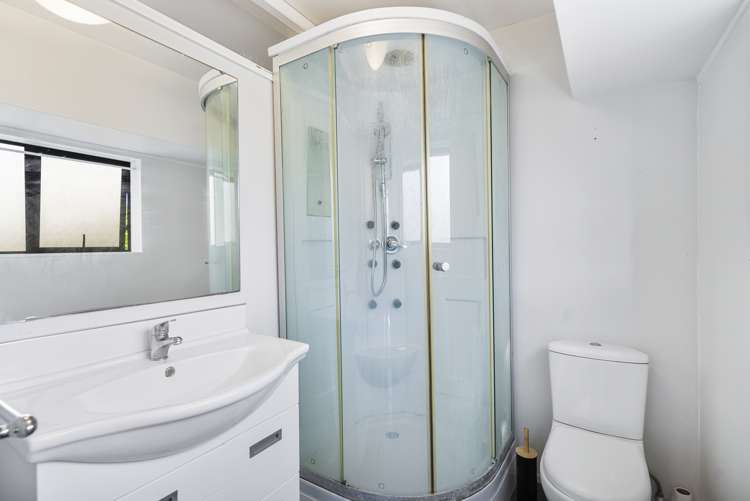 32 Kurnell Drive Botany Downs_16