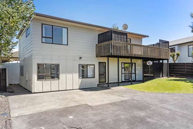 922 Whangaparaoa Road Manly_1