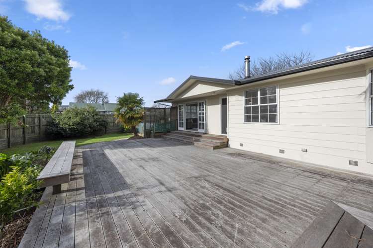 1 Milton Grove Owhata_14