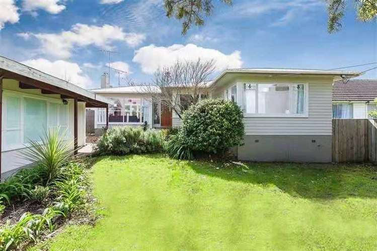 18 Eskdale Road Birkdale_1