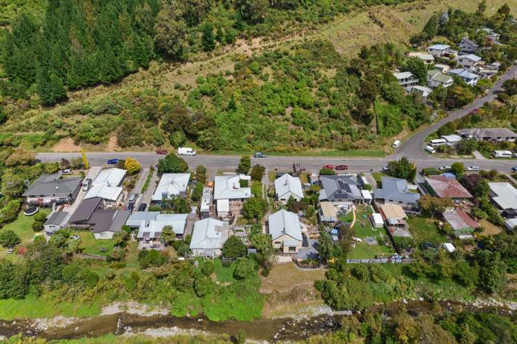 2/211 Brook Street The Brook_4