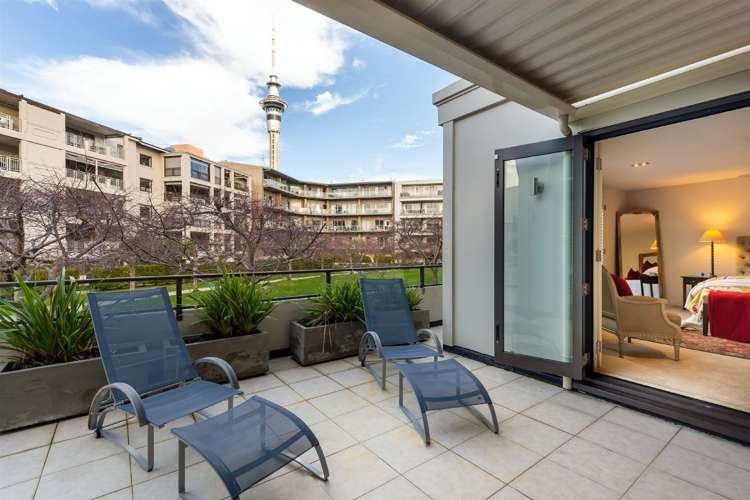 2b/120 Customs Street Auckland Central_7