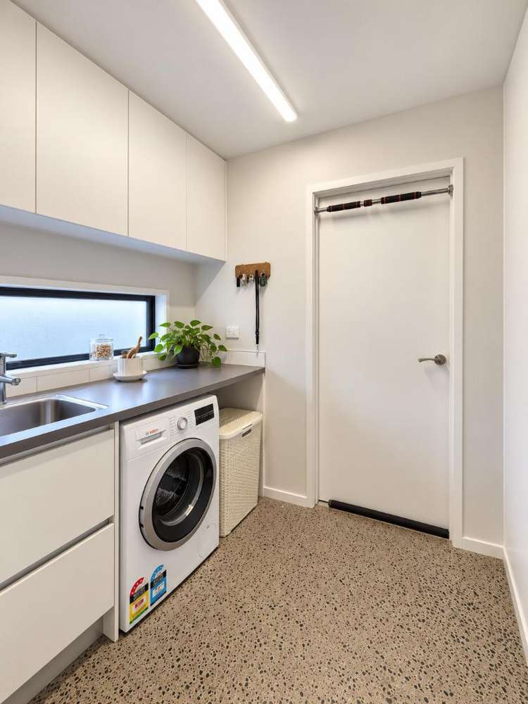 42 Donnelly Street Oakura_19