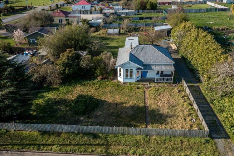 21 Clarence Street Waiau_19