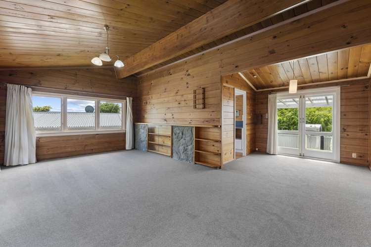 22 Hinemoa Avenue Taupo_6