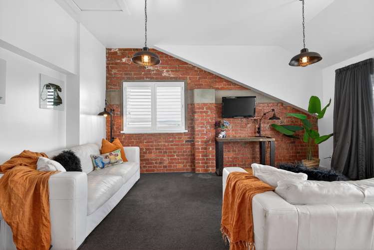 2/38 Bay Street Petone_1