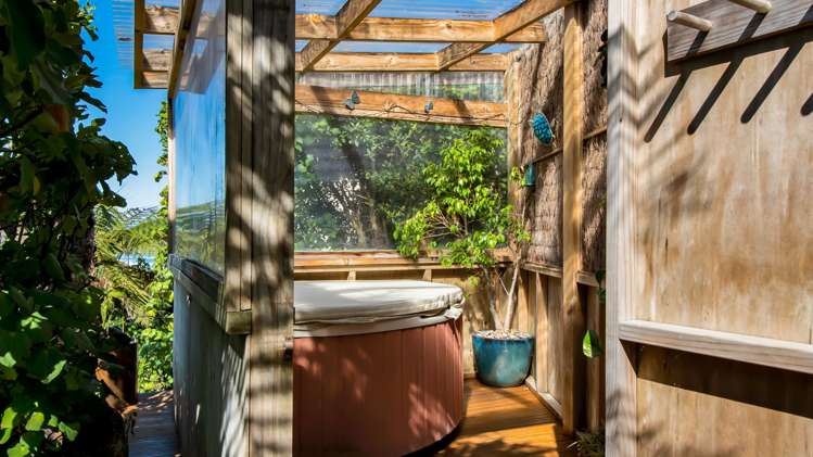 9 Aria Terrace Mokau_17