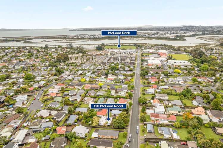 110 McLeod Road Te Atatu South_15