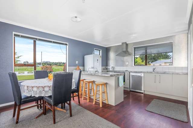 16 Wairau Avenue Waitahanui_2