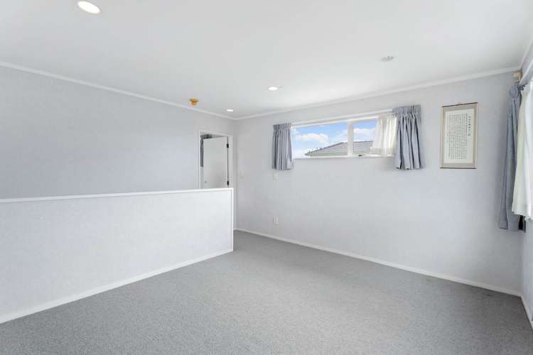 1/19 Ambleside Drive Northpark_28