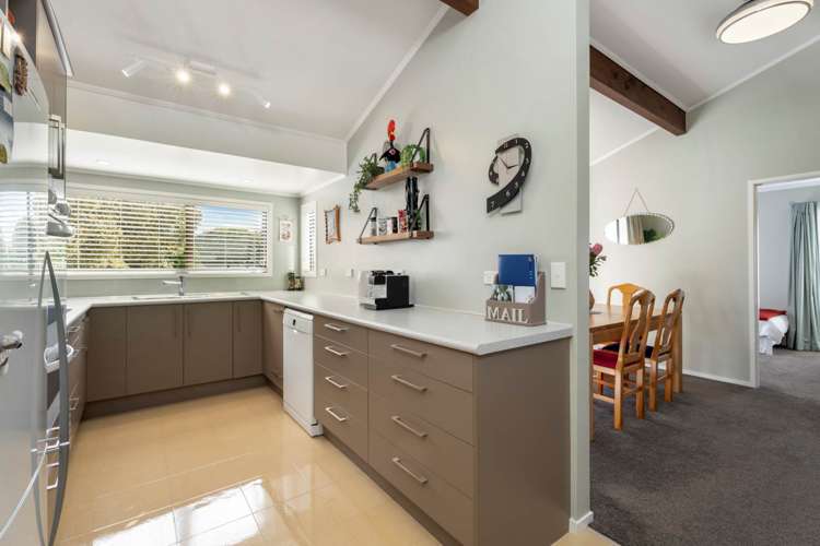 24 Marendellas Drive Bucklands Beach_6