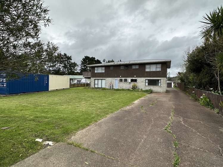 29 Parakai Avenue Parakai_9