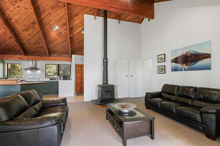 1304 Glenbrook Road Glenbrook_39