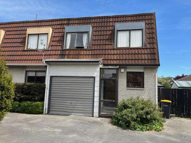 3/32a Peer Street, Upper Riccarton