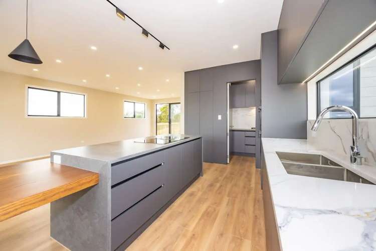30 Awanui Road Red Beach_22