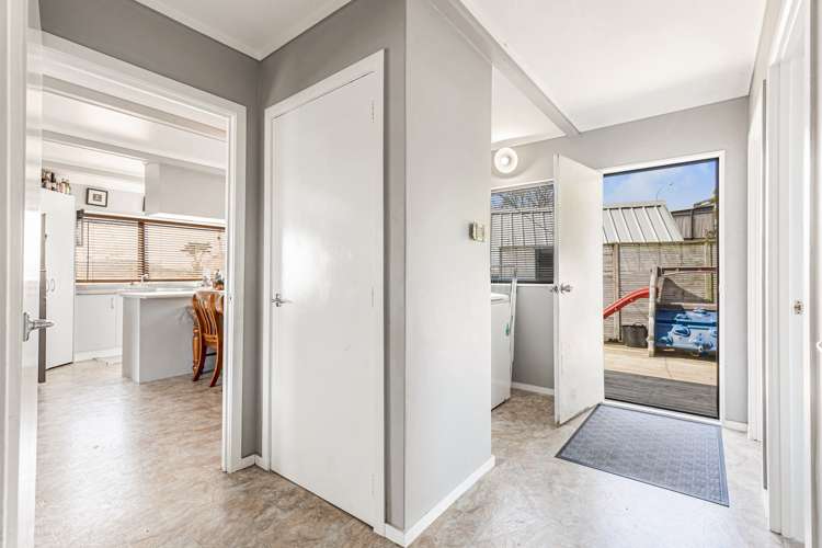 1/127 Boundary Road Clover Park_10