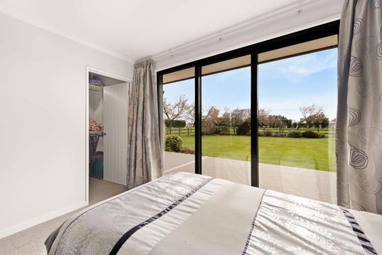 24 McKinnon Road Edendale_17