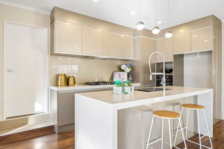 12 Hangahai Road Flat Bush_5