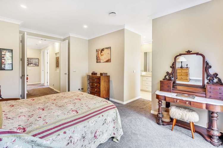 28 Delta Mews Place Clive_10