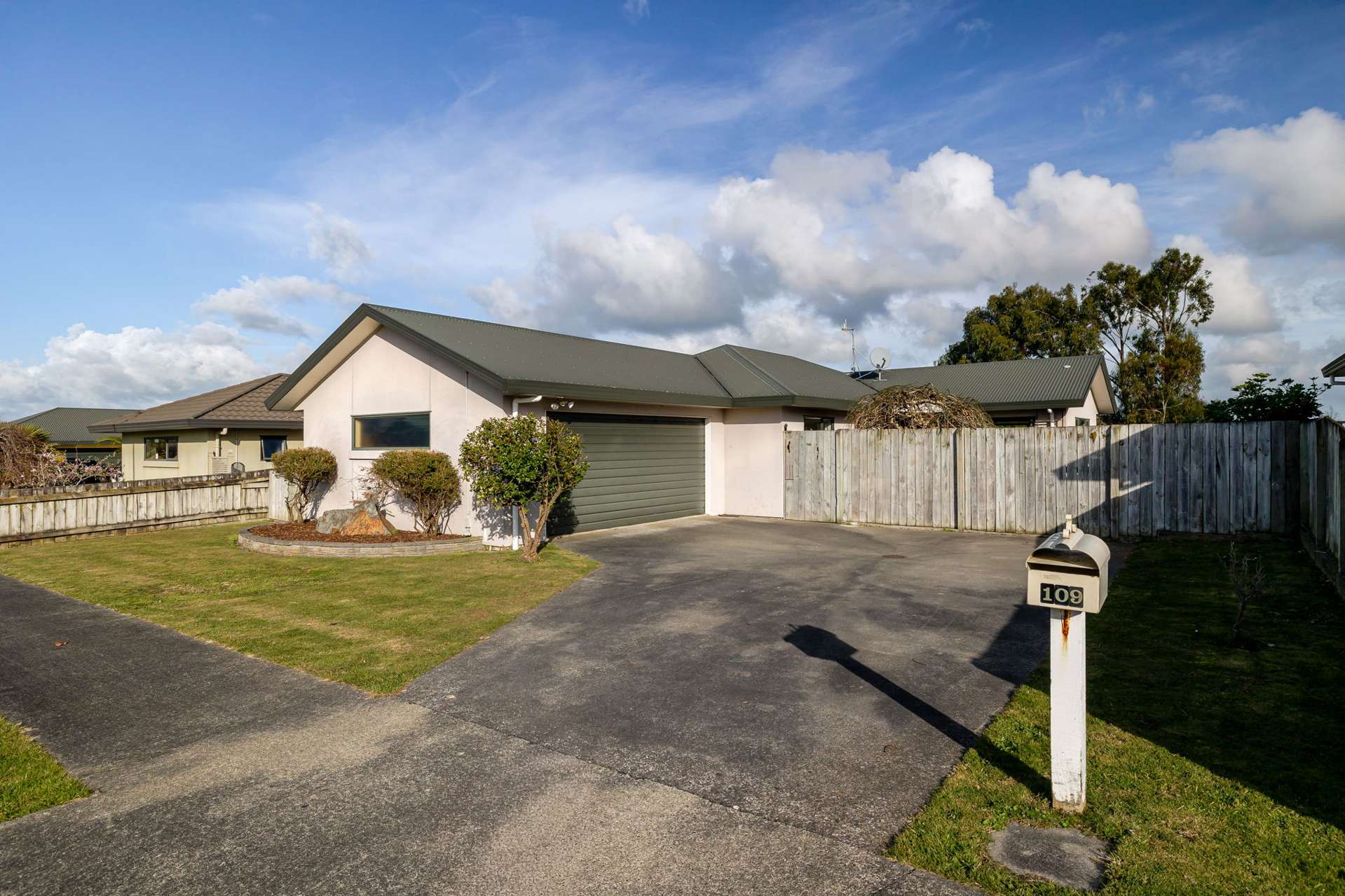 109 Fraser Drive Feilding_0