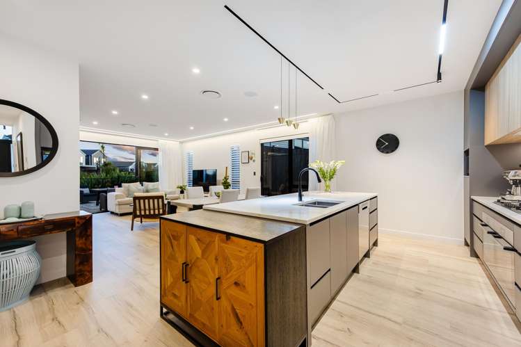 37 Matahae Crescent Milldale_12