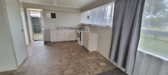 1/22 Deere Avenue Fenton Park_1