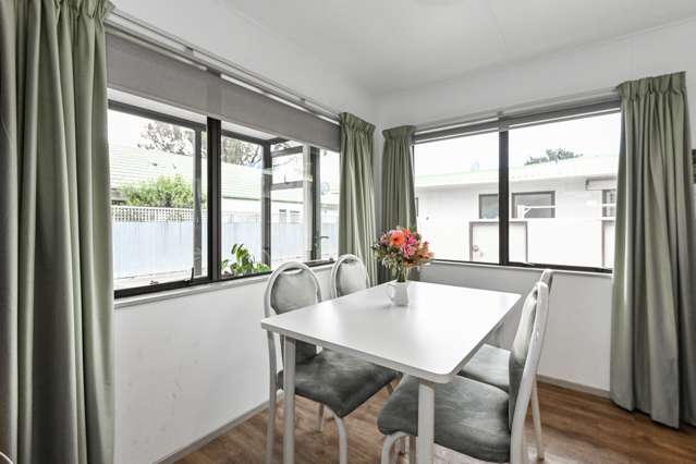 2/610 Queen Street West Saint Leonards_2