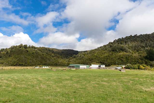 1084 Nikau Road Mokihinui_3