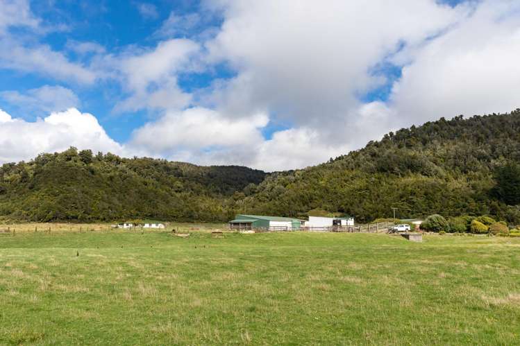 1084 Nikau Road, SH67 Mokihinui_31