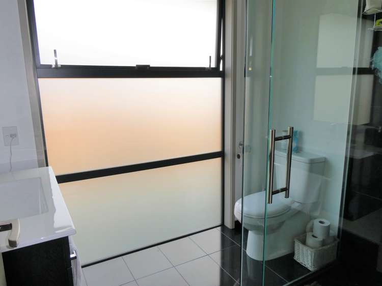 3 Ashley Drive Paroa_10