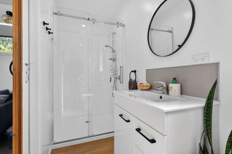 90A Hilltop Road Hakaru_11