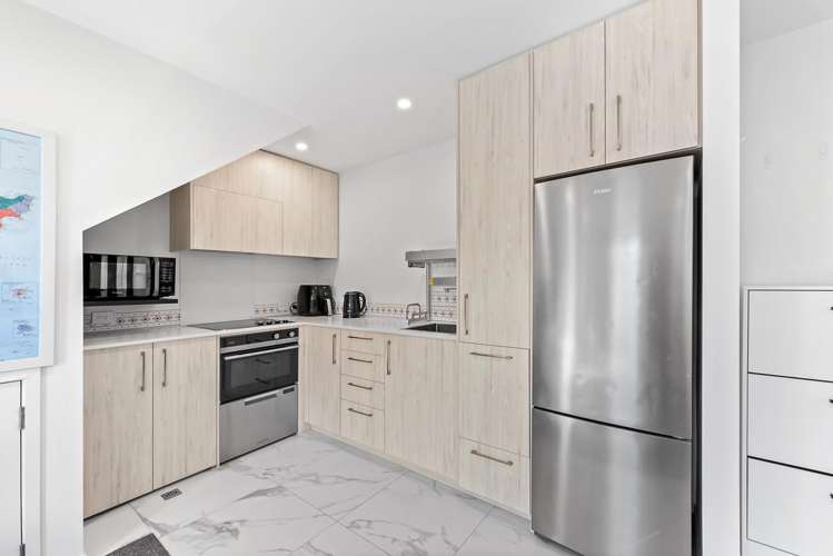 2C Avon Street Waterloo_6