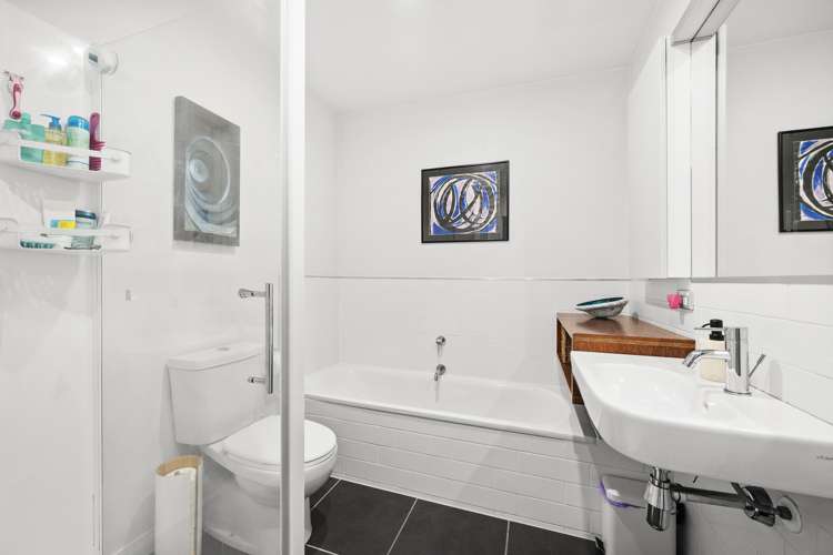 13/120 Rintoul Street Newtown_7