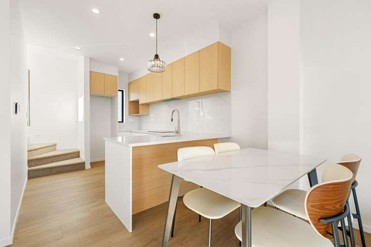 Lot 2-4/42 Captain Scott Road Glen Eden_11