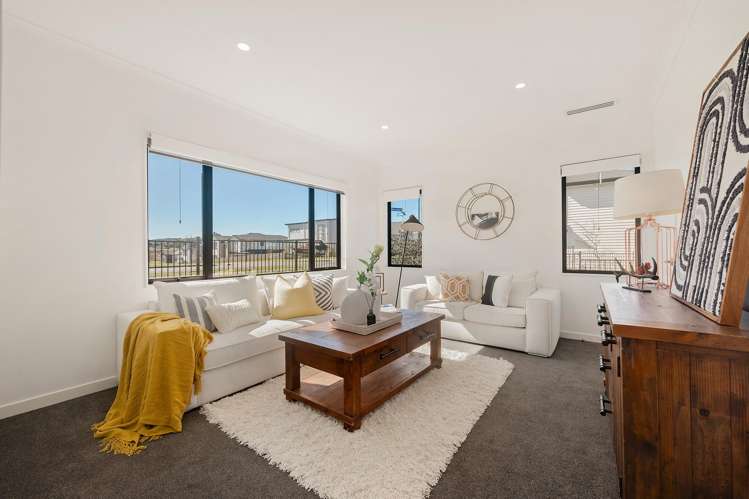 39 Davey Crescent Orewa_1