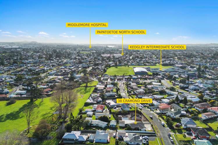 38 Cramond Drive Mangere East_11