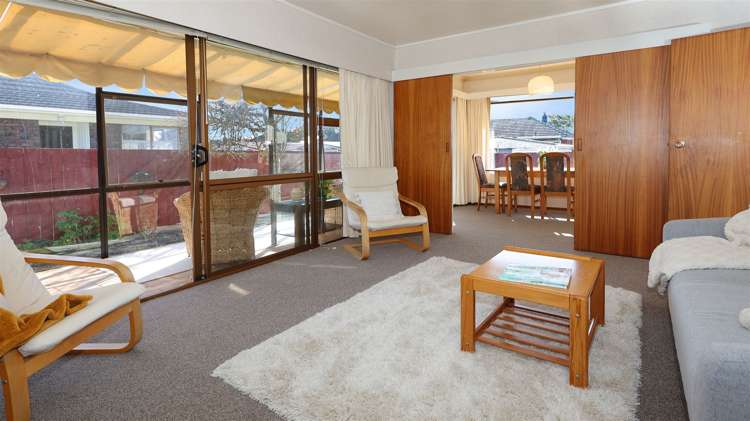 8/33 Swanson Road Henderson_15