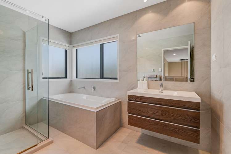 10 Pioneer Rise Silverdale_11