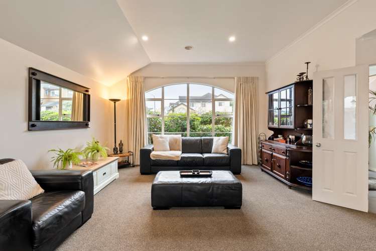 136 Westchester Drive Churton Park_1