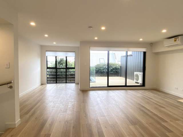 14/12 Onewa Road Northcote_2