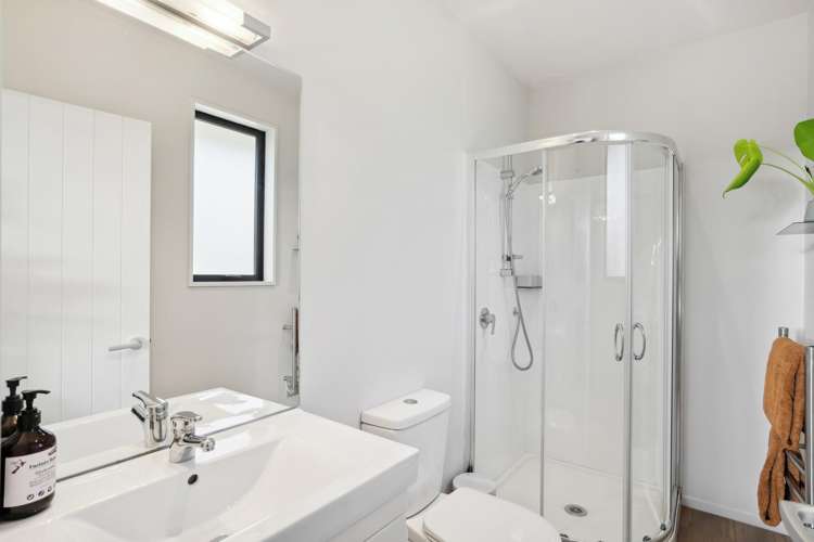 12 Warbler Lane Albert Town_20