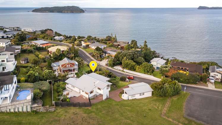 218 Paku Drive_4