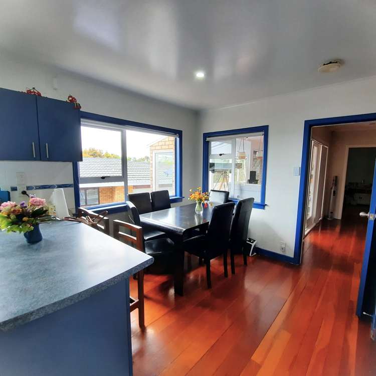 247A Hillsborough Road Hillsborough_15