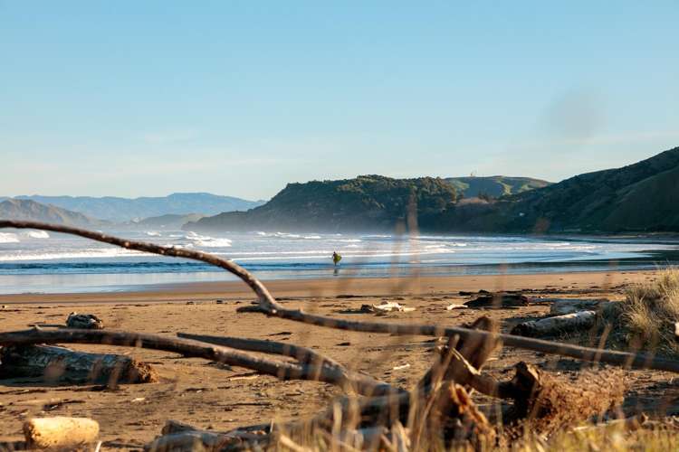 6 Makorori Beach Road Makorori_22