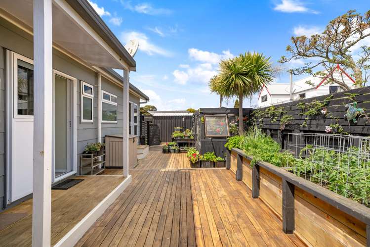 208 Port Road Whangamata_18