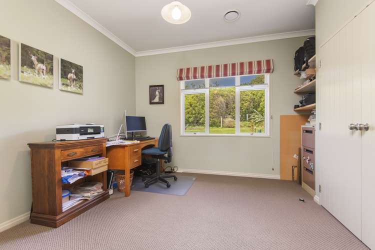 9 Orakei Road Kelvin Grove_12