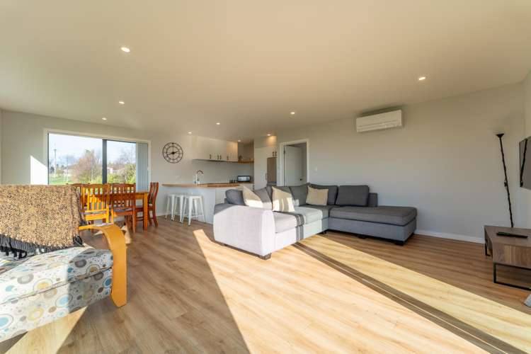 23 Leicester Street Hampden_9